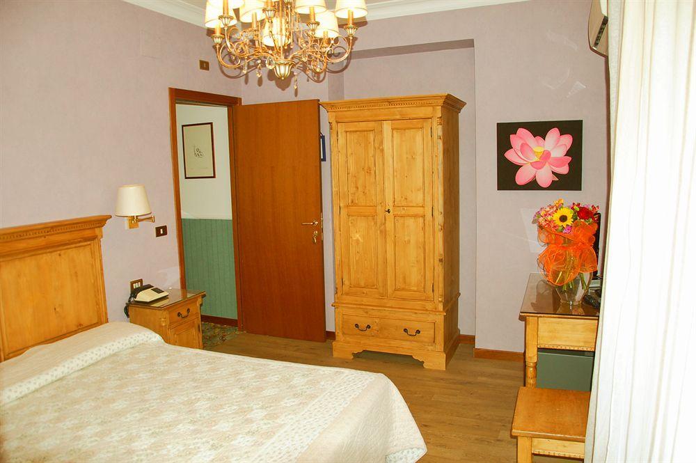 Hotel La Culla Del Lago Castel Gandolfo Exteriér fotografie